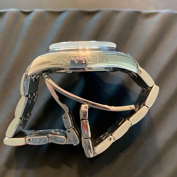 Invicta No22876 WR 100M. Flame-fusion crystal - Picture 12 of 17